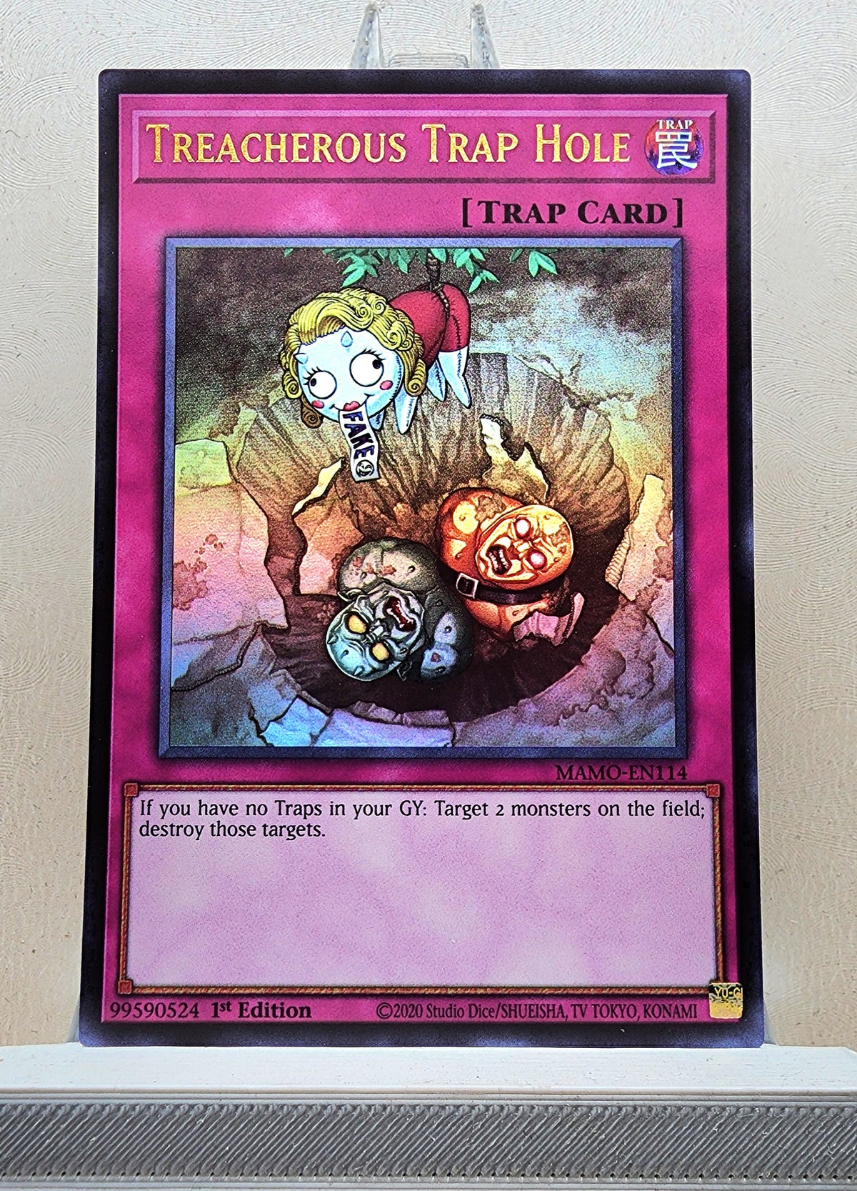 Yugioh! 1x Treacherous Trap Hole (MAMO - Ultra Rare) 1st Edition
