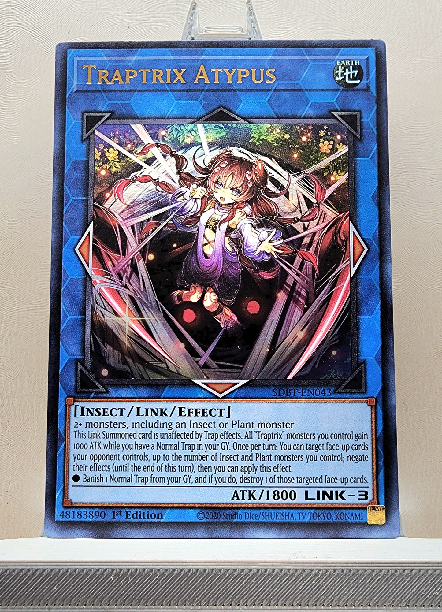 Yugioh! 1x Traptrix Atypus (SDBT - Ultra Rare) 1st Edition