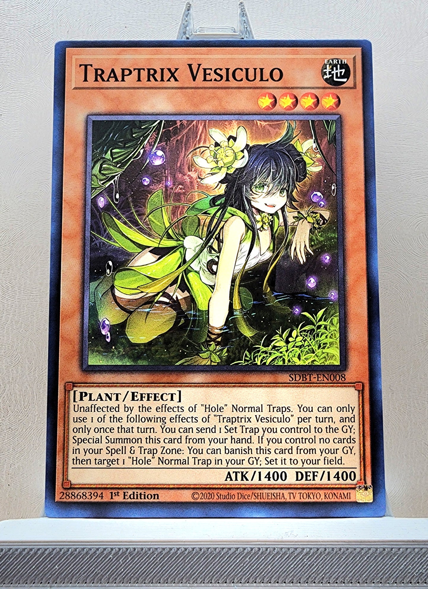 Yugioh! Structure Deck: Beware of Traptrix Singles (SDBT - Common) 1st Edition