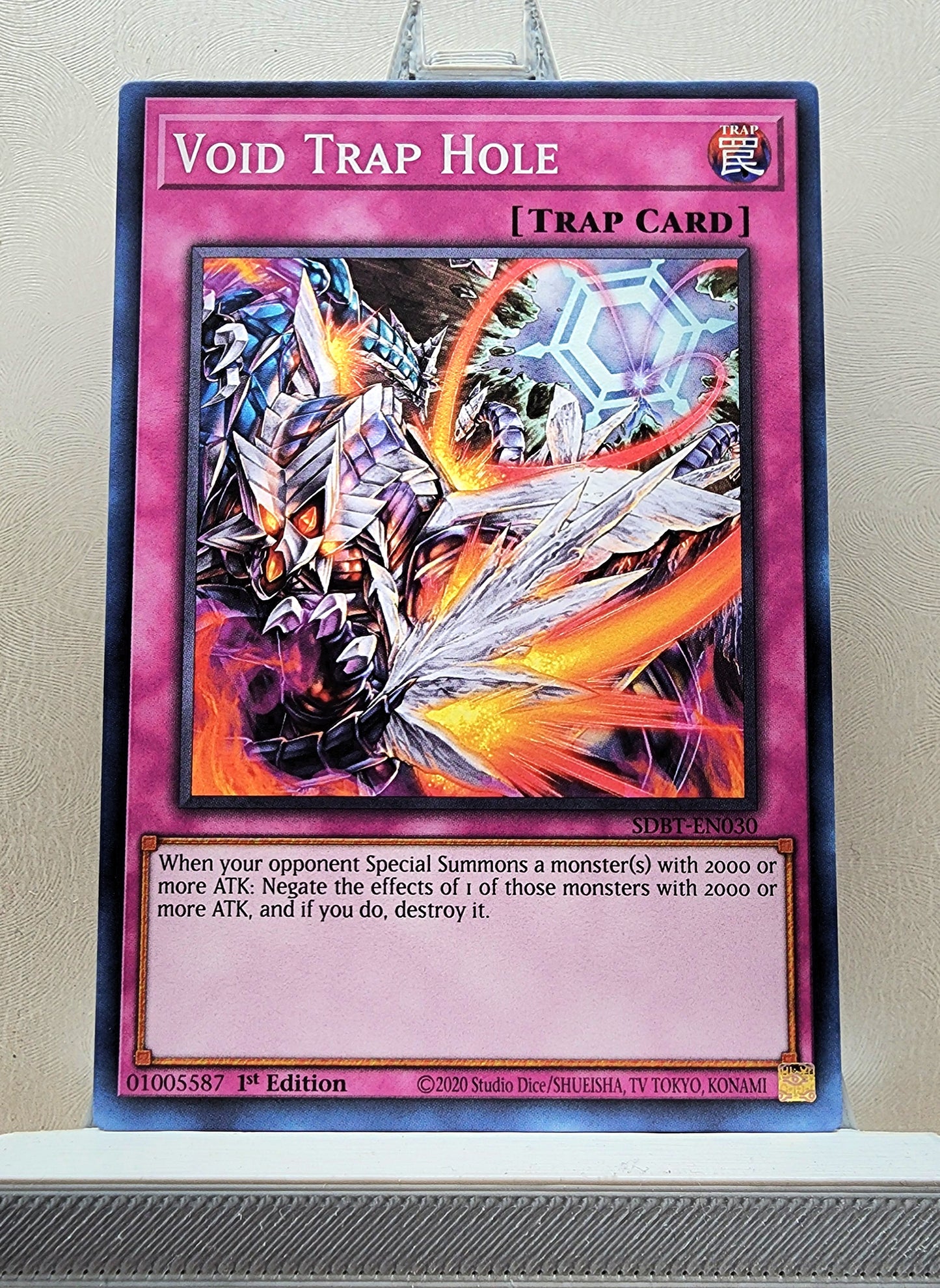 Yugioh! Structure Deck: Beware of Traptrix Singles (SDBT - Common) 1st Edition