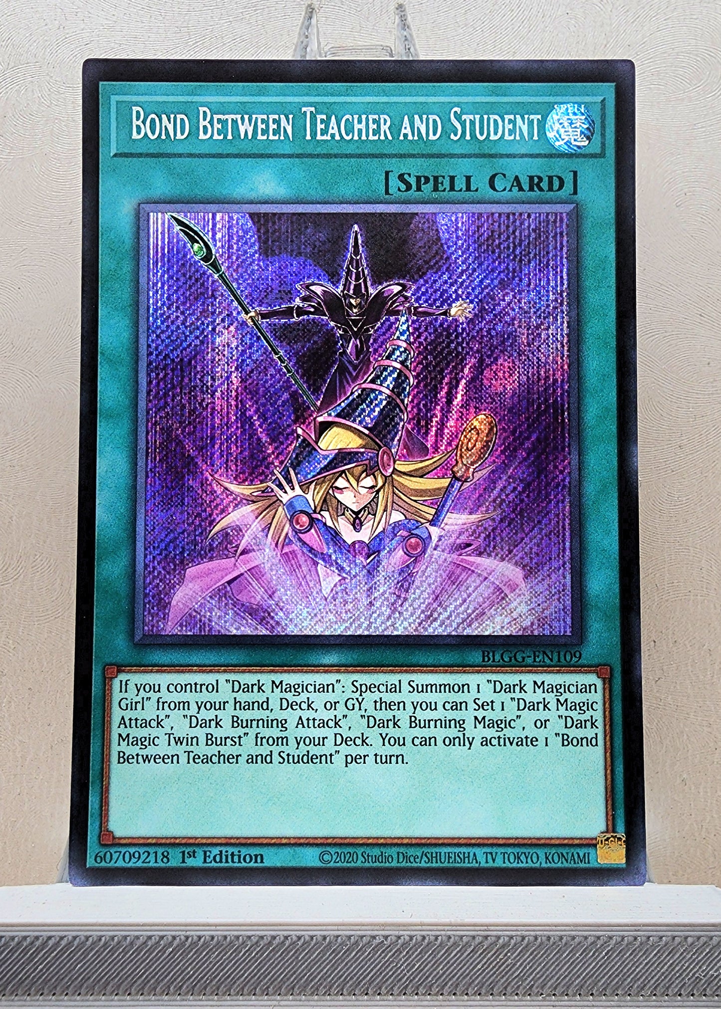 Yugioh! 1x Bond Between Teacher and Student (BLGG - Secret Rare) 1st Edition