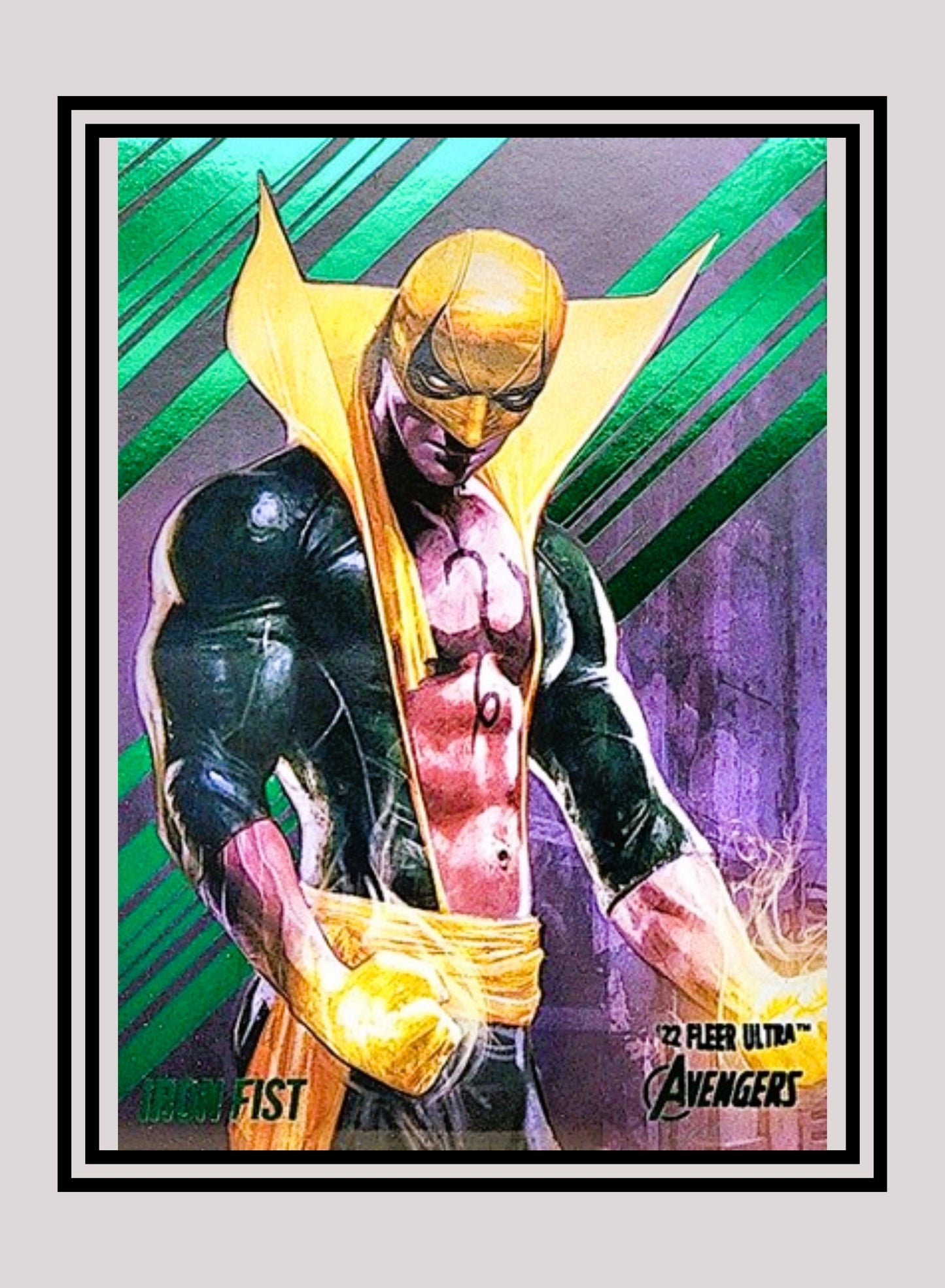 Marvel! 1x Iron Fist - Base (#33 - 2022 Fleer Ultra Avengers)