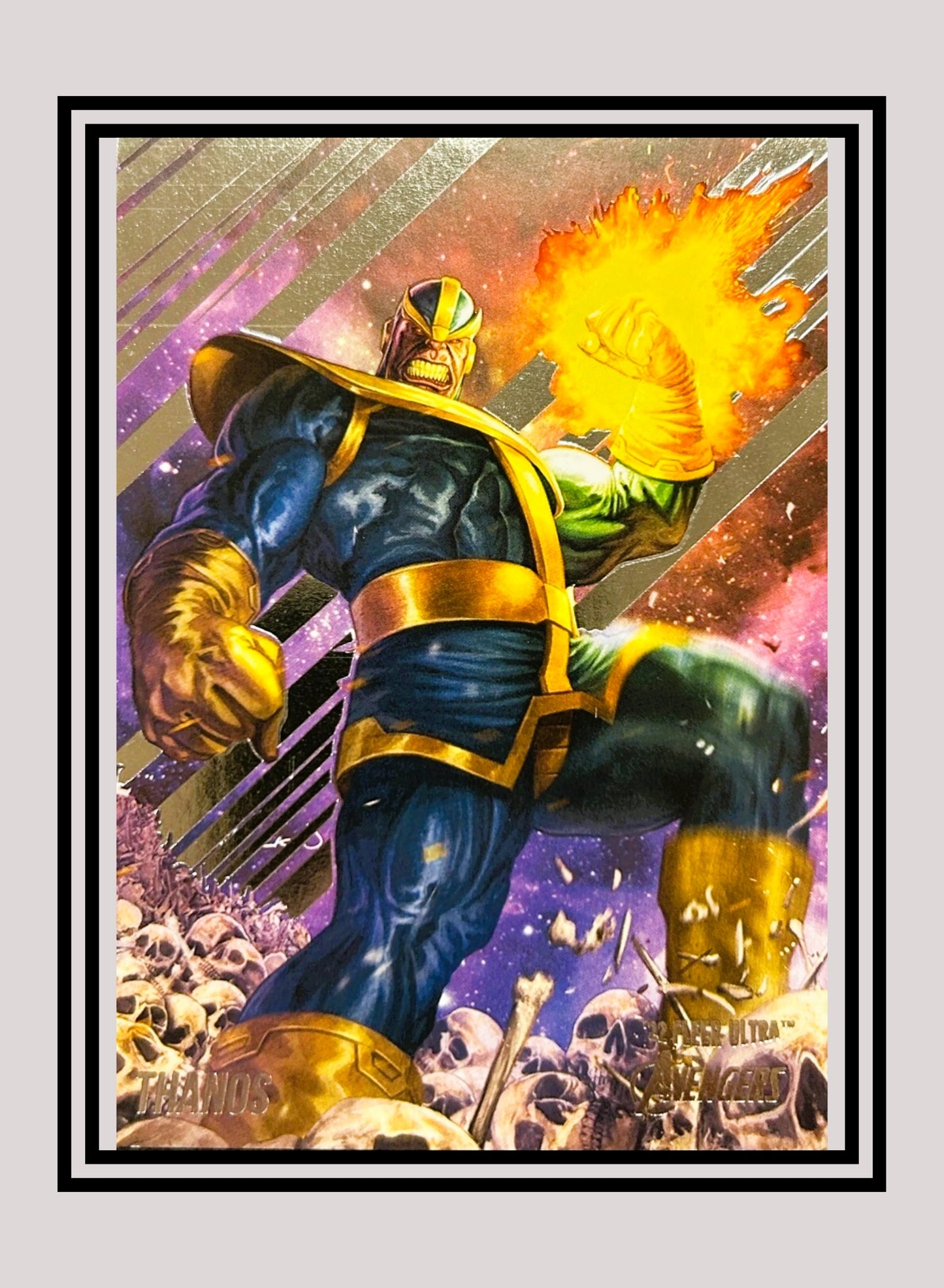 Marvel! 1x Thanos - Base (#76 - 2022 Fleer Ultra Avengers)