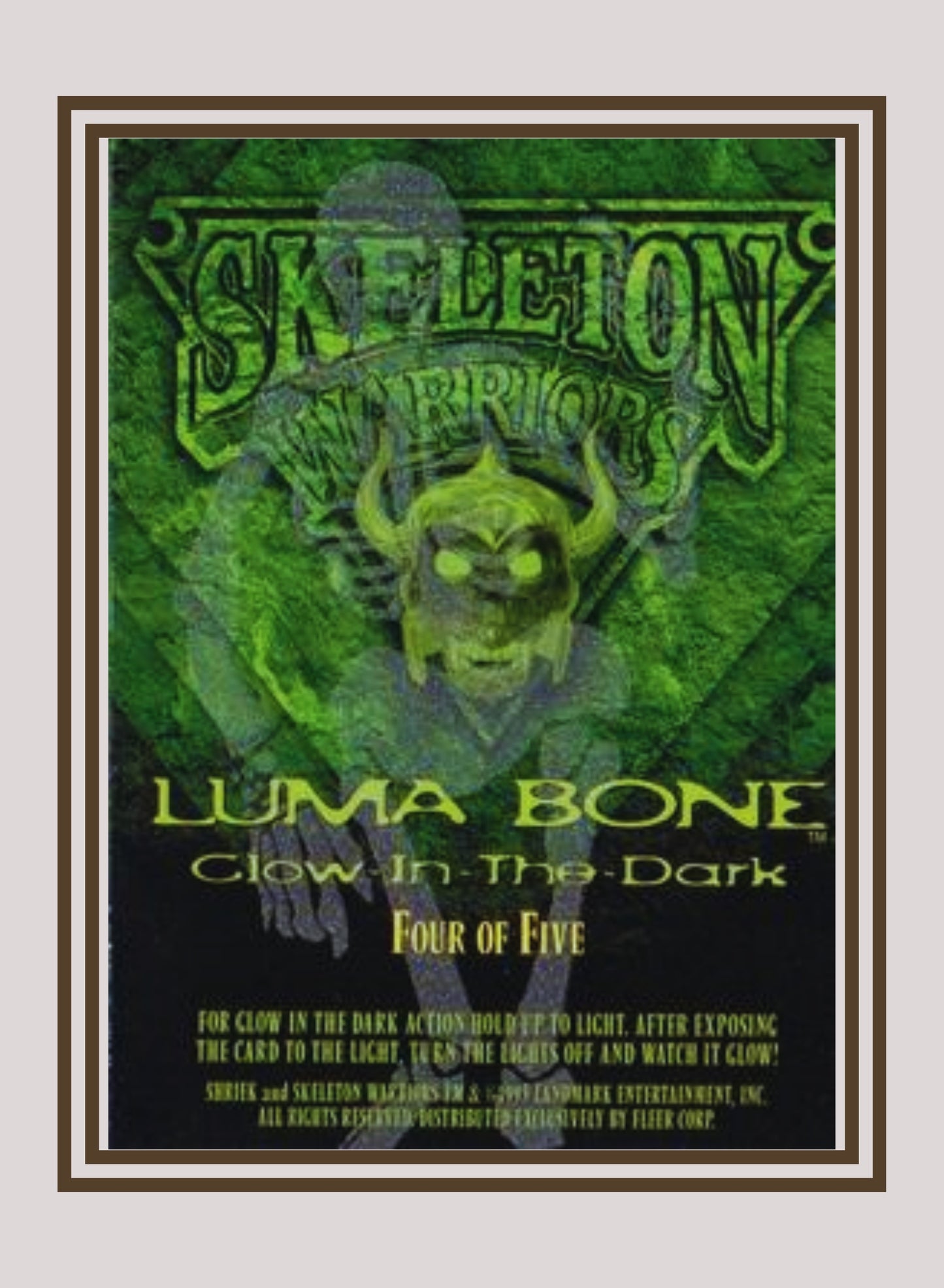 1x Shriek - Luma Bone (#04 - 1995 Fleer Ultra Skeleton Warriors)