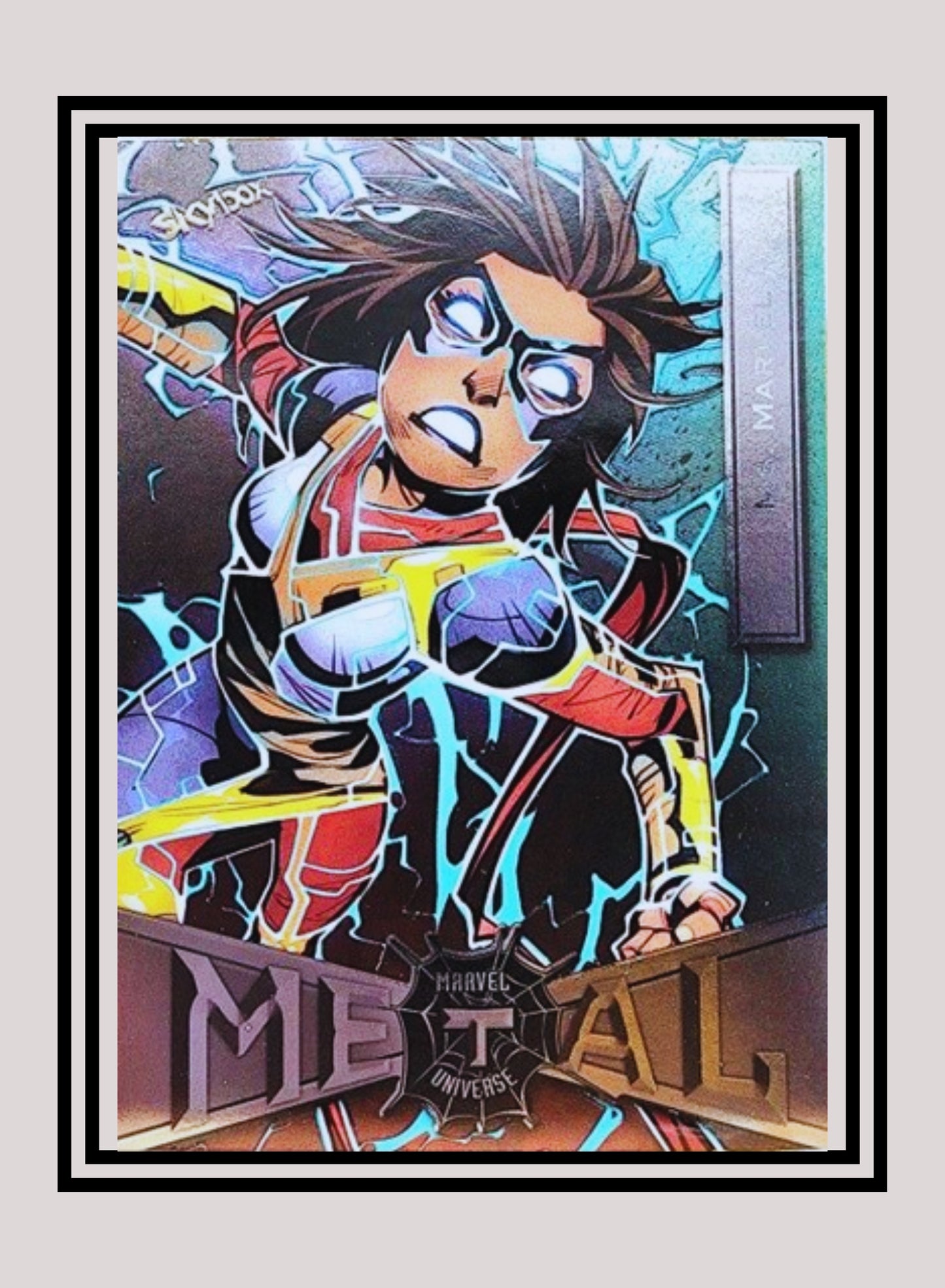 Marvel! 1x Ms. Marvel - Base Low Series (#059 - 2021 Upper Deck Spiderman Metal Universe)