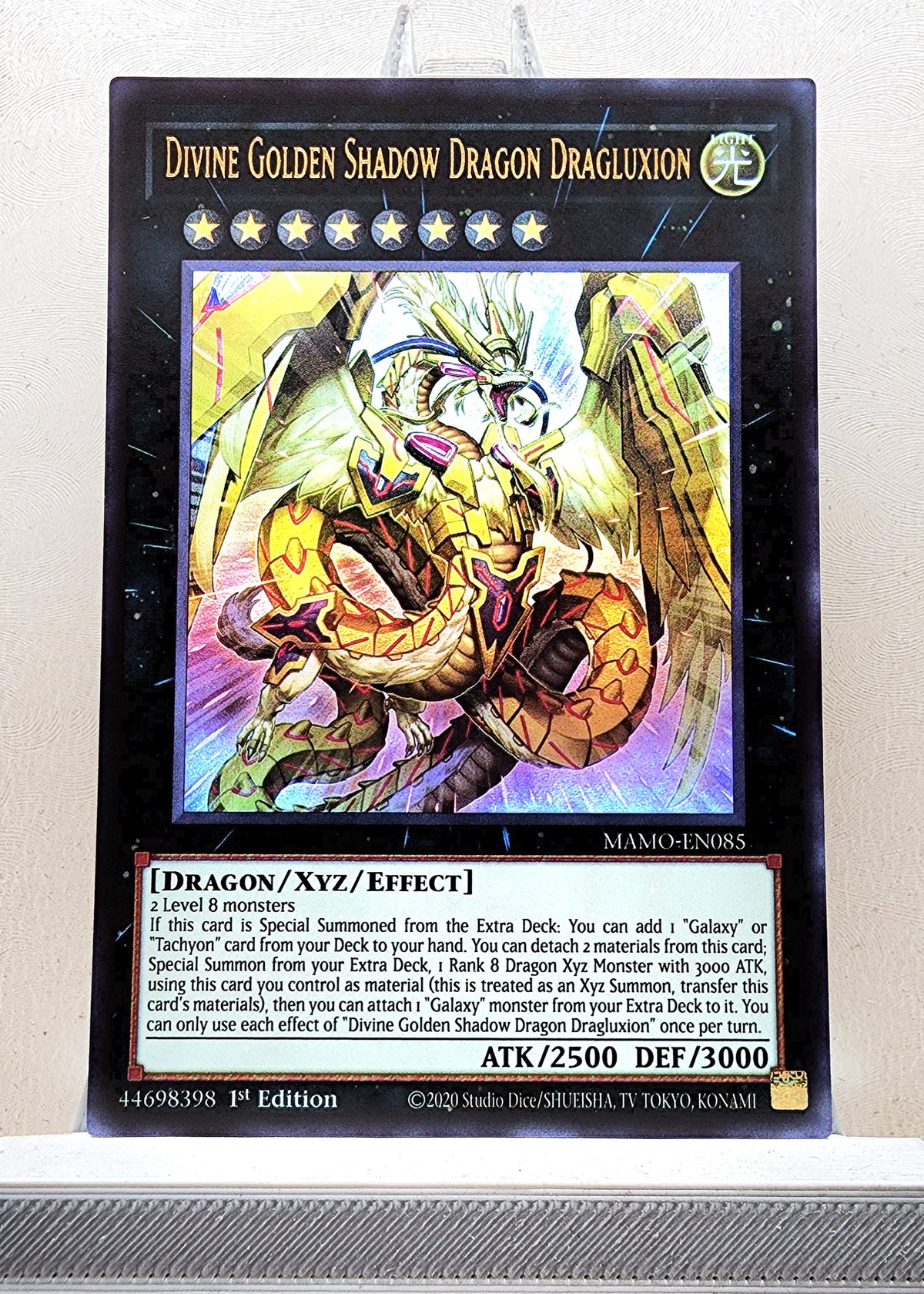 Yugioh! 1x Divine Golden Shadow Dragon Dragluxion (MAMO - Ultra Rare) 1st Edition