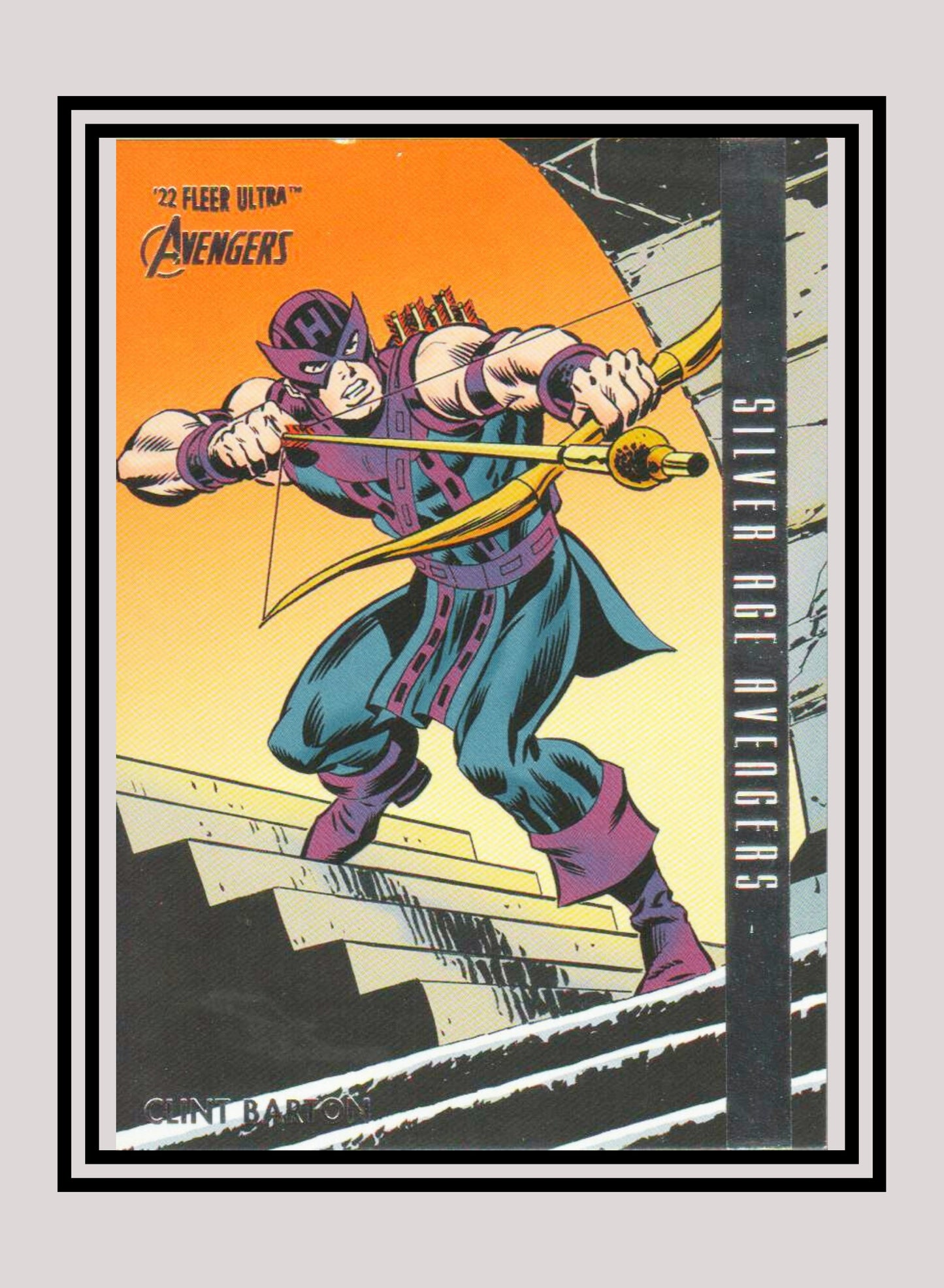 Marvel! 1x Clint Barton - Base Silver Age (#104 - 2022 Fleer Ultra Avengers)