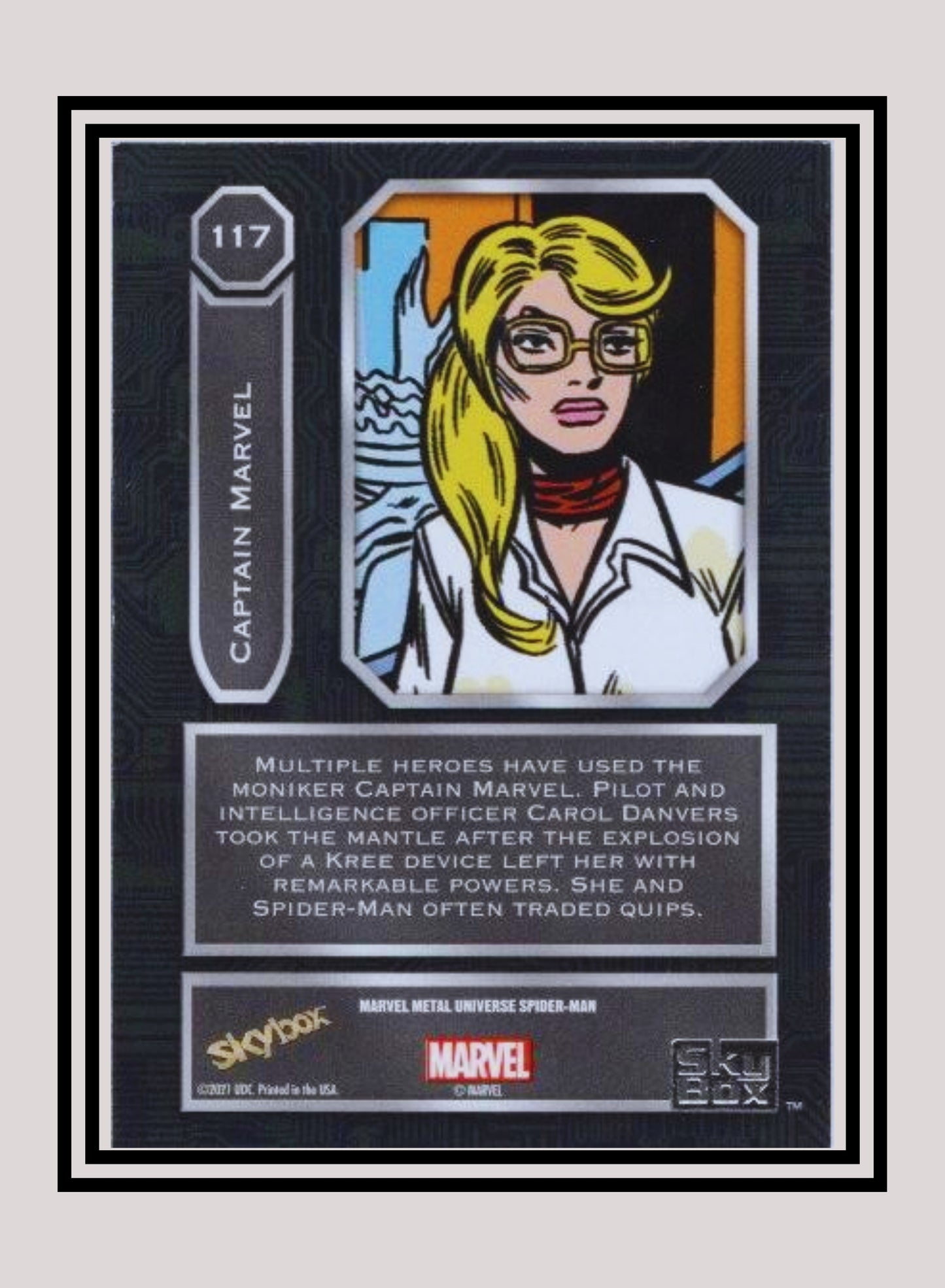 Marvel! 1x Captain Marvel - Base High Series (#117 - 2021 Upper Deck Spiderman Metal Universe)