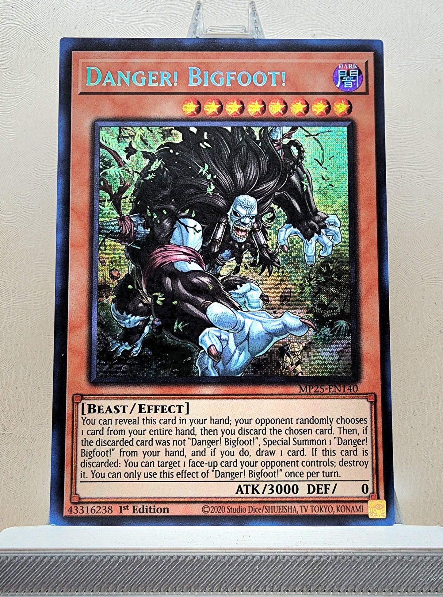 Yugioh! 1x Danger Bigfoot (MP25 - Prismatic Secret Rare) 1st Edition