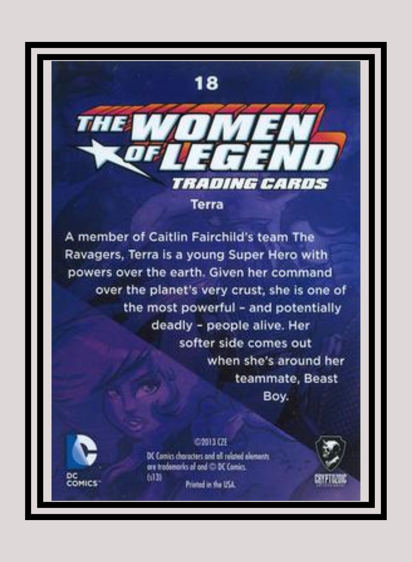 DC! 1x Terra - Base (#18 - 2013 Cryptozoic The Women of Legend)