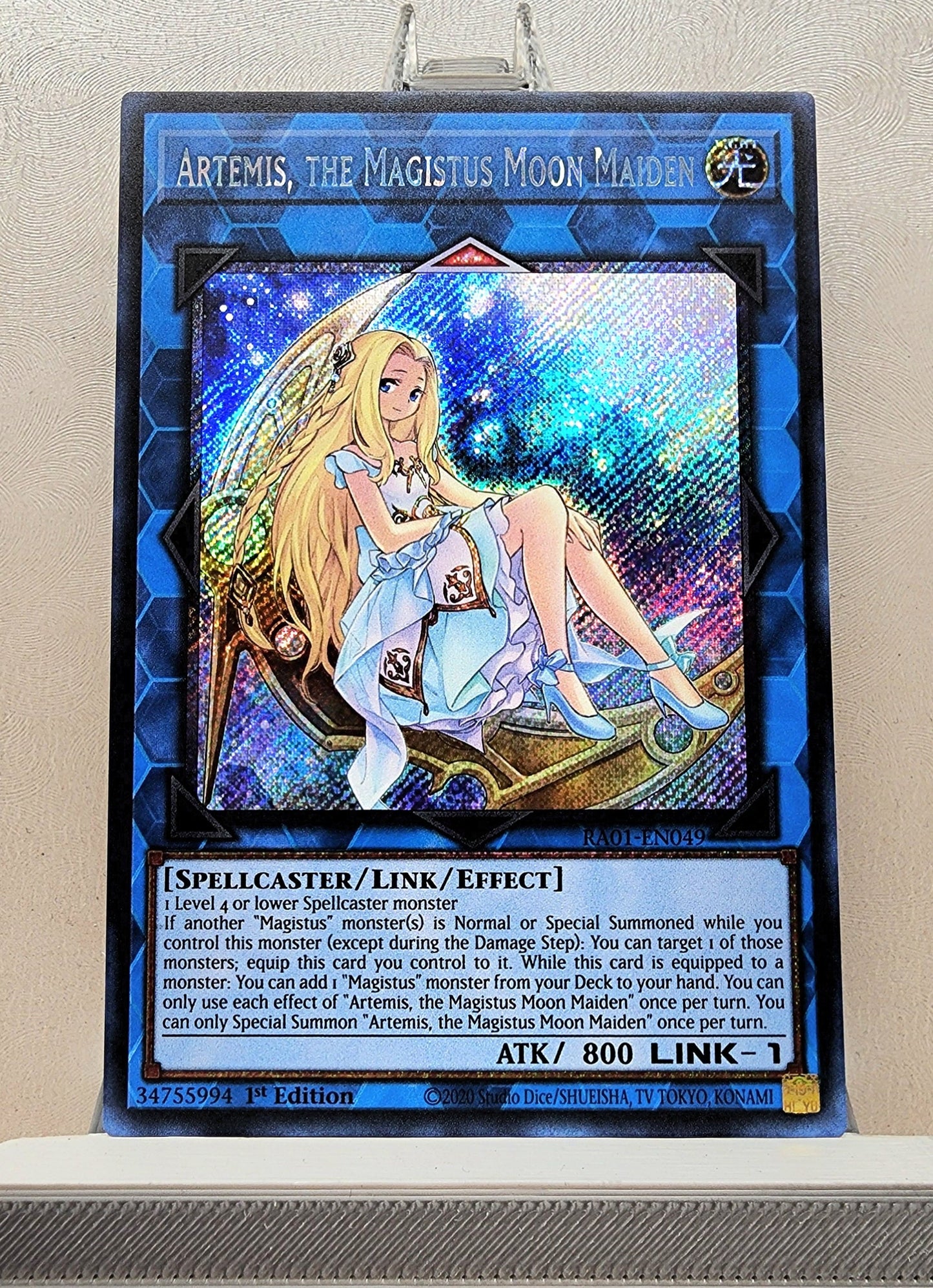 Yugioh! 1x Artemis, the Magistus Moon Maiden (RA01 - Platinum Secret Rare) 1st Edition