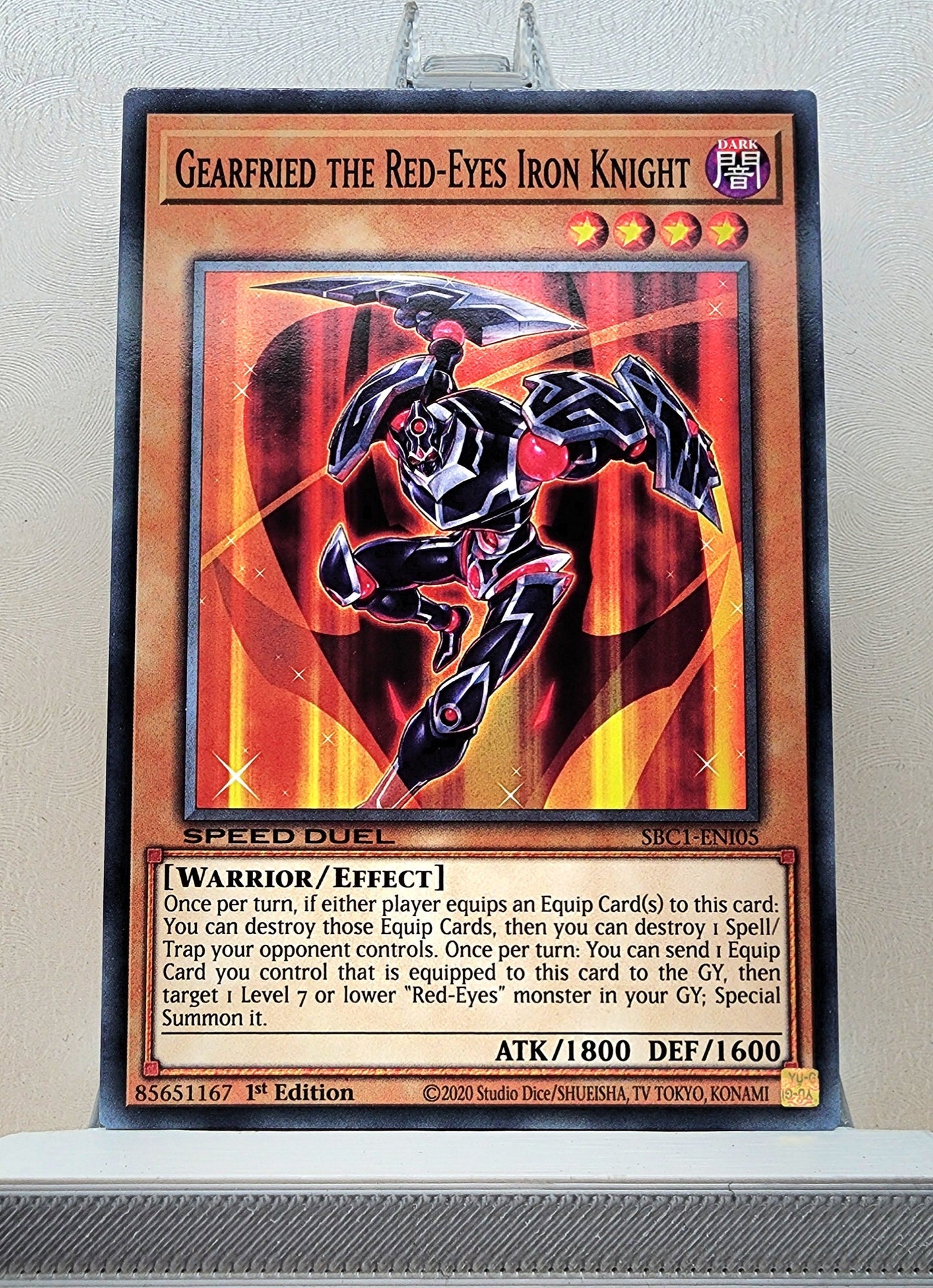 Yugioh! 1x Gearfried the Red Eyes Iron Knight (SBC1 - Common) 1st Edition