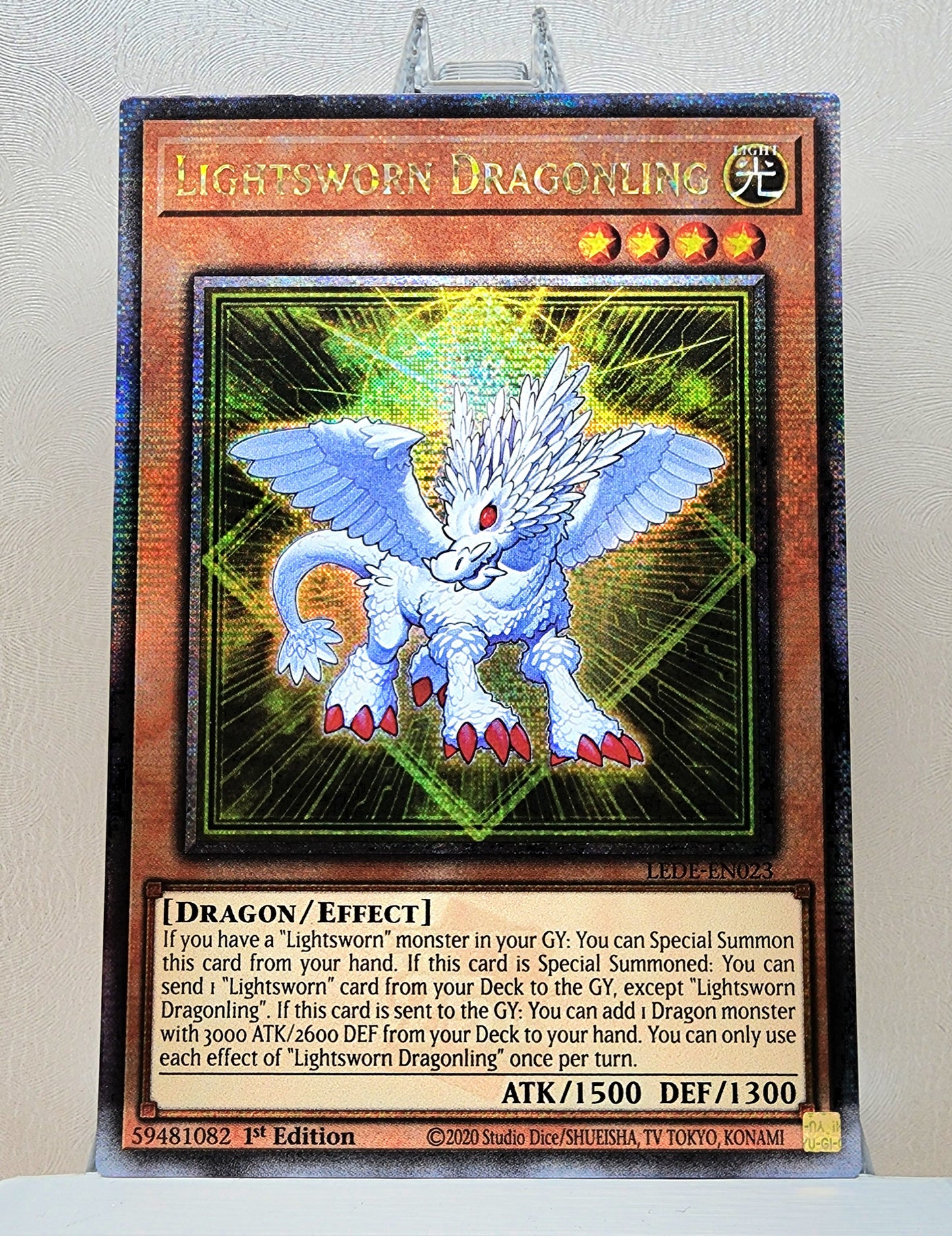 Yugioh! 1x Lightsworn Dragonling (LEDE - Quarter Century Secret Rare) 1st Edition