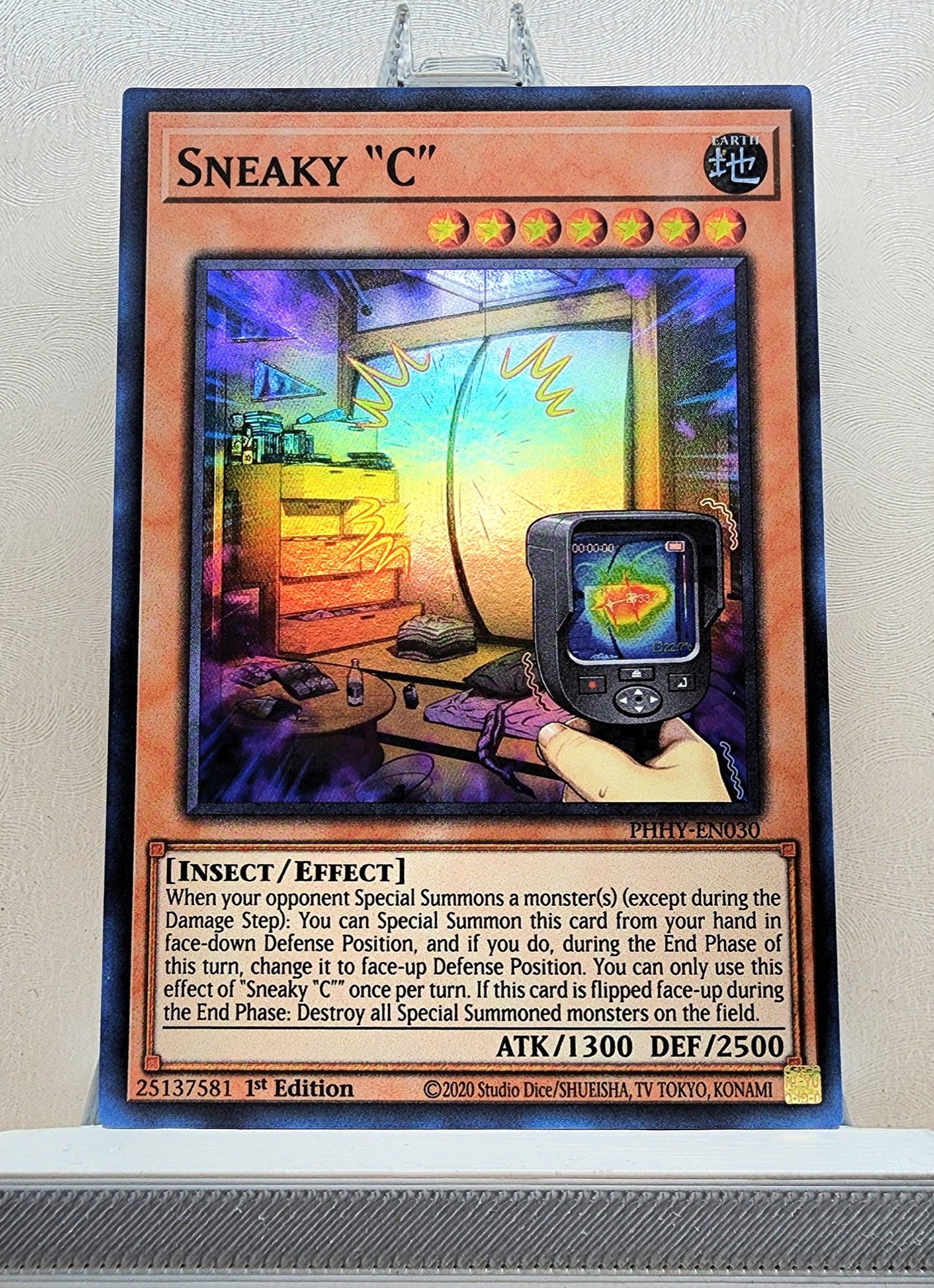 Yugioh! 1x Sneaky "C" (PHHY - Super Rare) 1st Edition