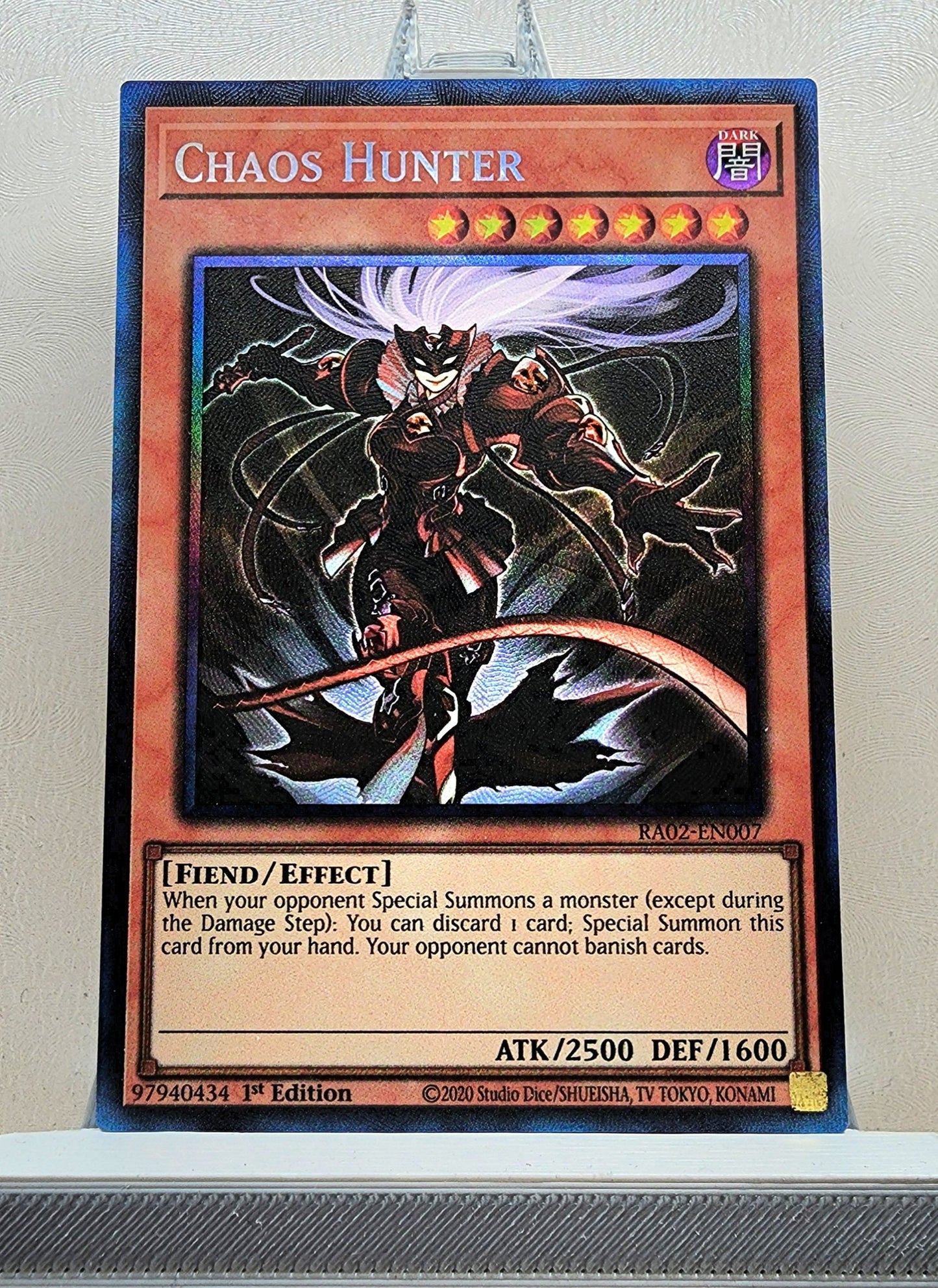 Yugioh! 1x Chaos Hunter (RA02 - Prismatic Collectors Rare) 1st Edition