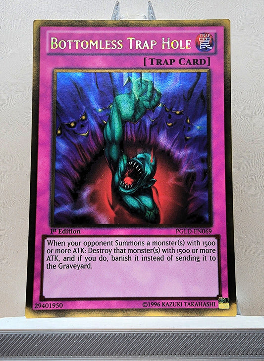 Yugioh! 1x Bottomless Trap Hole (PGLD - Gold Rare) 1st Edition