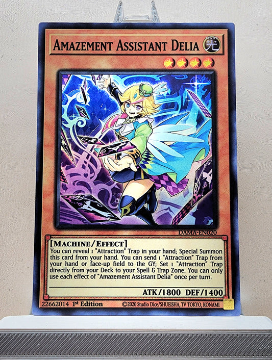 Yugioh! 1x Amazement Assistant Delia (DAMA - Super Rare) 1st Edition