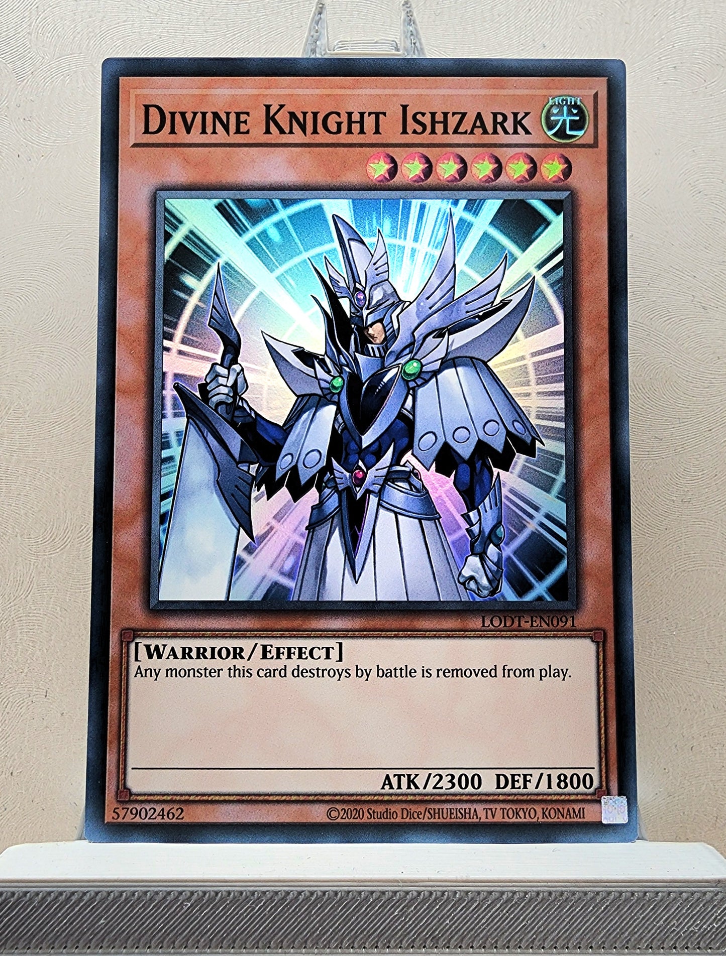 Yugioh! 1x Divine Knight Ishzark (LODT - Super Rare) Unli Edition