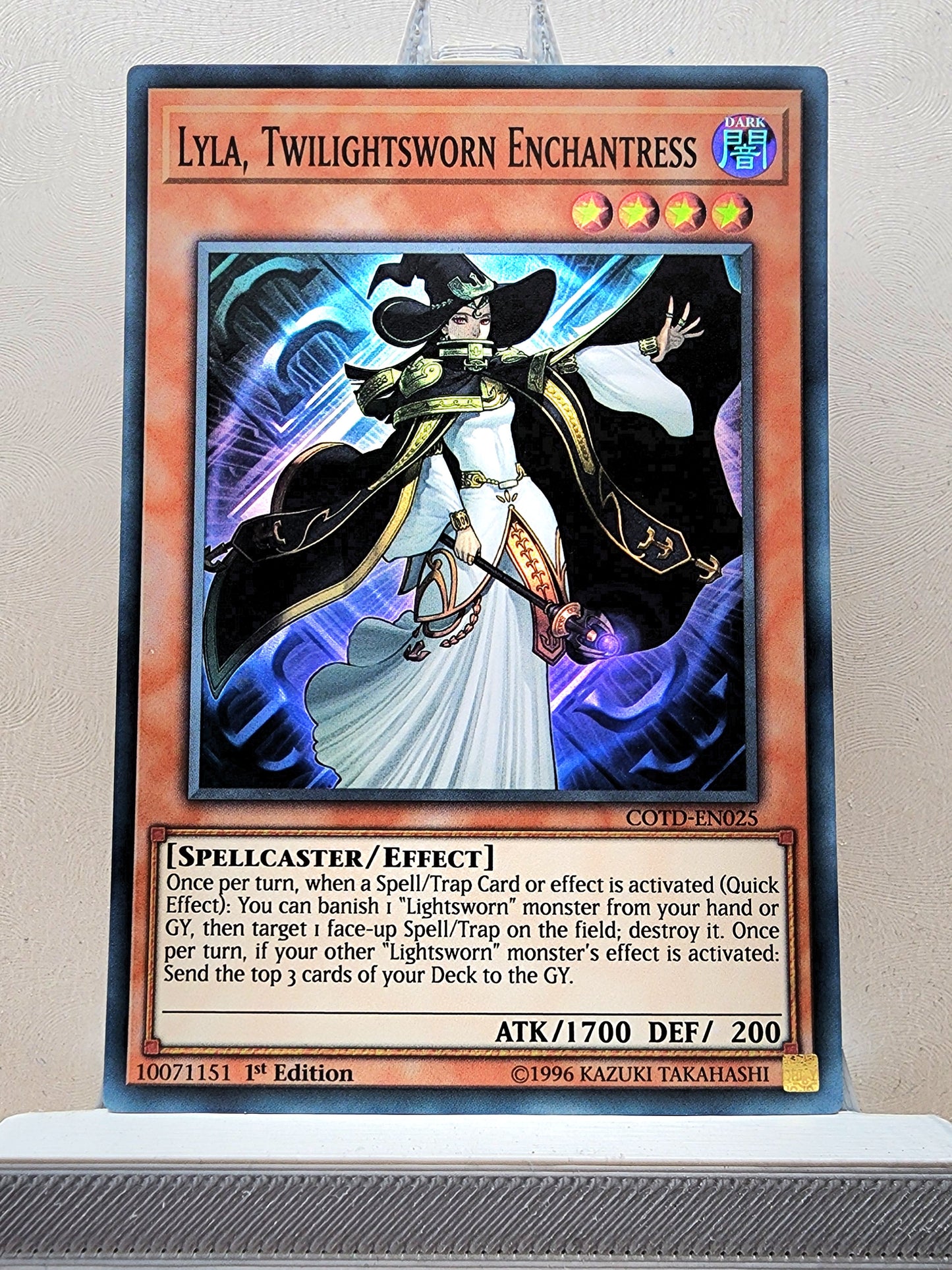 Yugioh! 1x Lyla, Twilightsworn Enchantress (COTD - Super Rare) 1st Edition