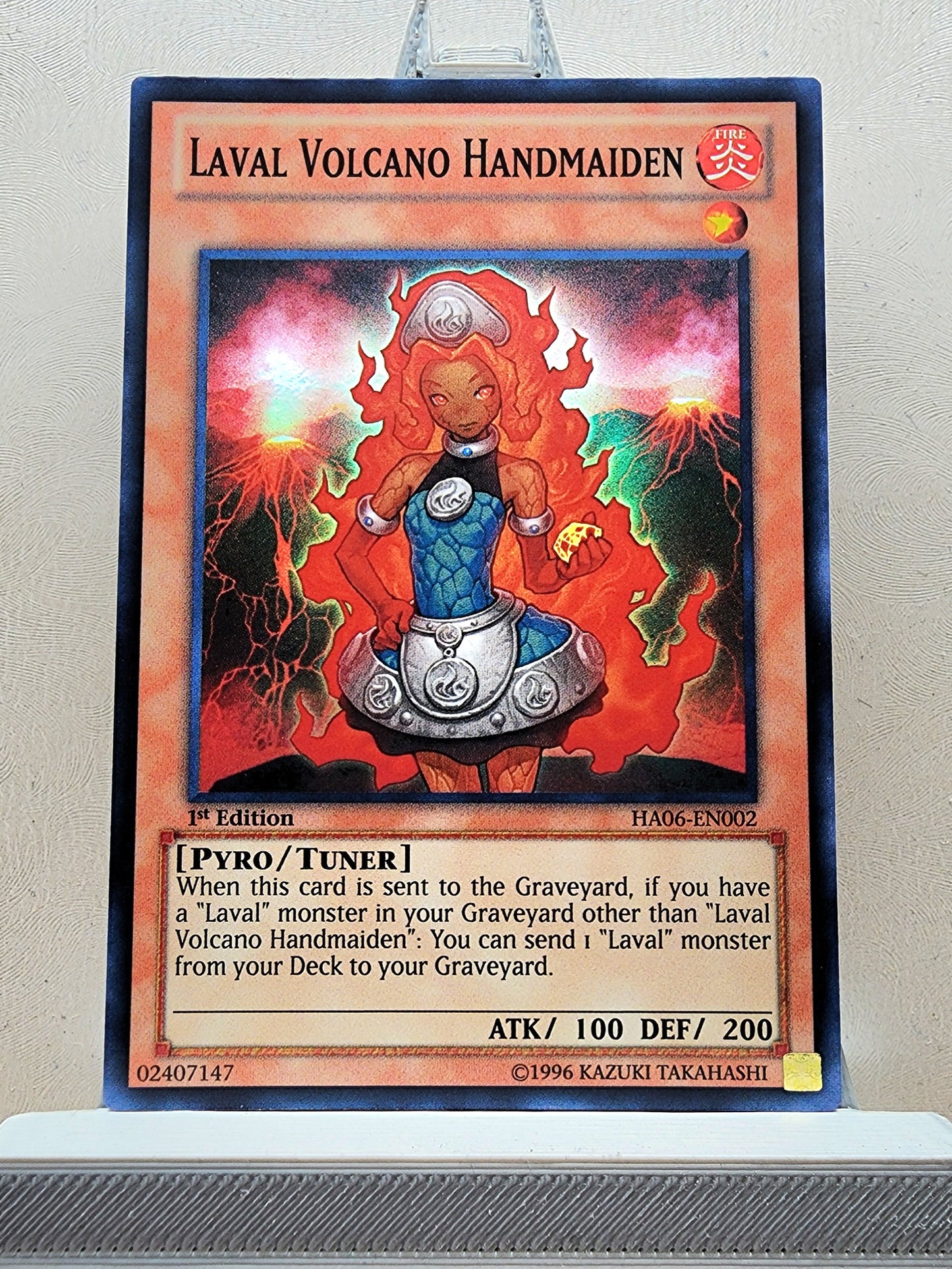 Yugioh! 1x Laval Volcano Handmaiden (HA06 - Super Rare) 1st Edition