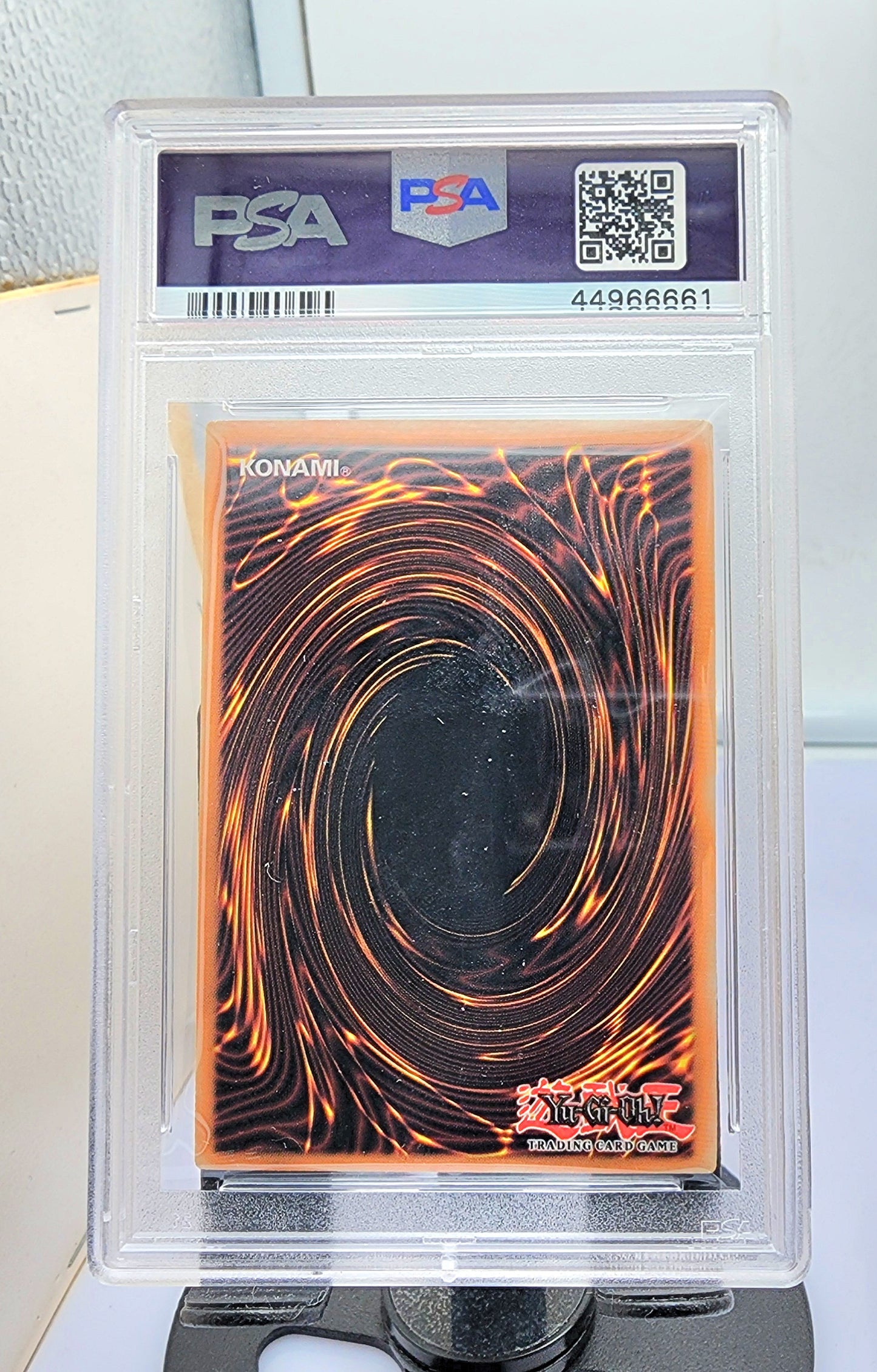 Yugioh! 1x Strike Ninja PSA 8 (IOC - Ultra Rare)