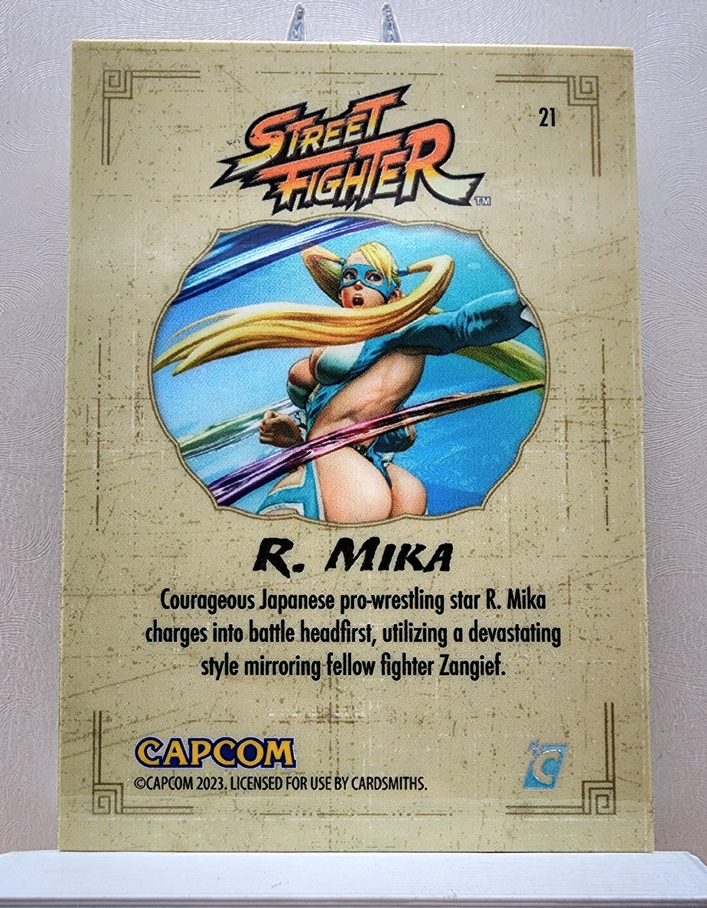 Street Fighter! 1x Mika - Rainbow Holofoil (#21 - 2023 Cardsmiths Street Fighter Series One)