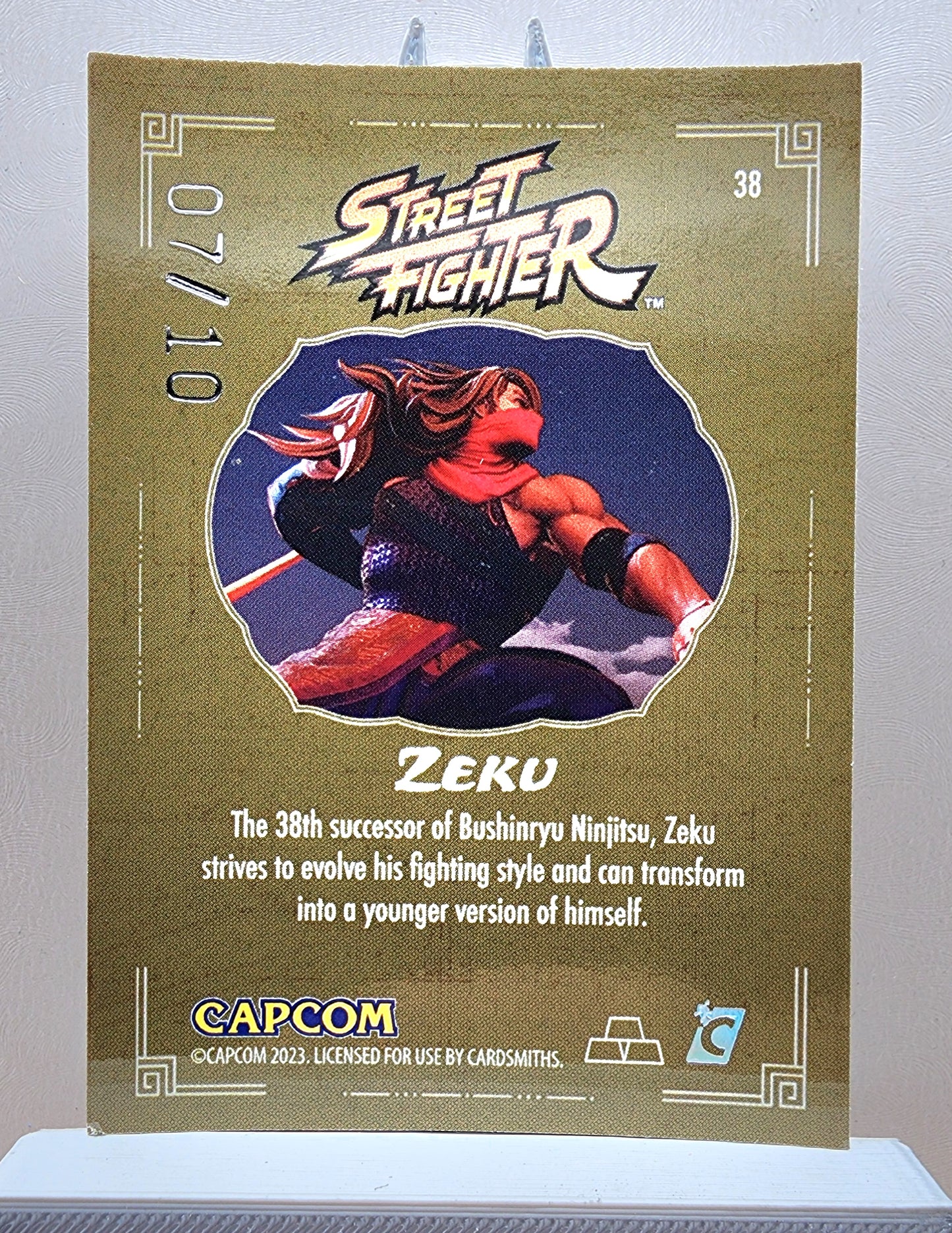 Street Fighter! 1x Zeku 07/10 - Gold Refractor (#38 - 2023 Cardsmiths Street Fighter Series One)