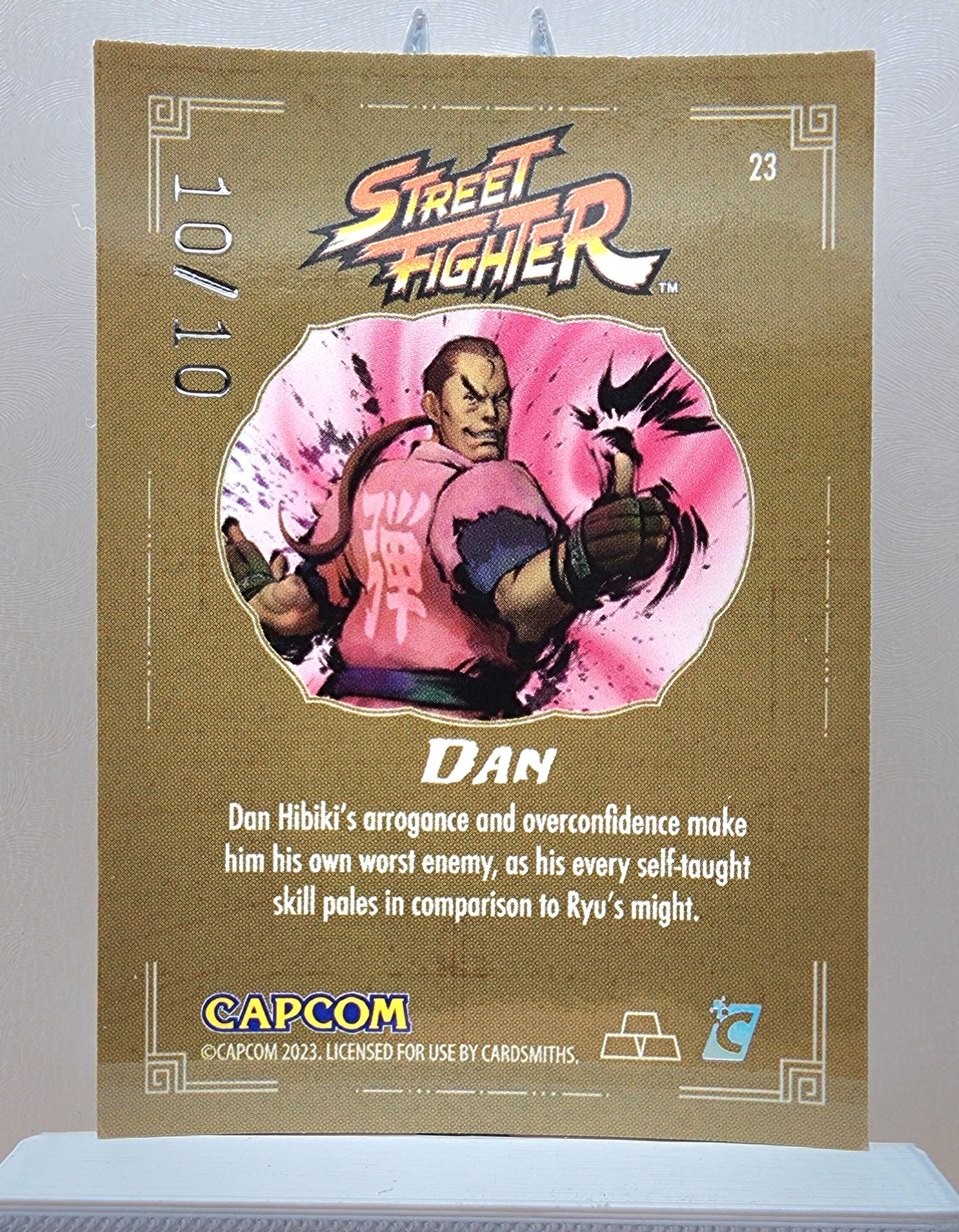 Street Fighter! 1x Dan 10/10 - Gold Refractor (#23 - 2023 Cardsmiths Street Fighter Series One)