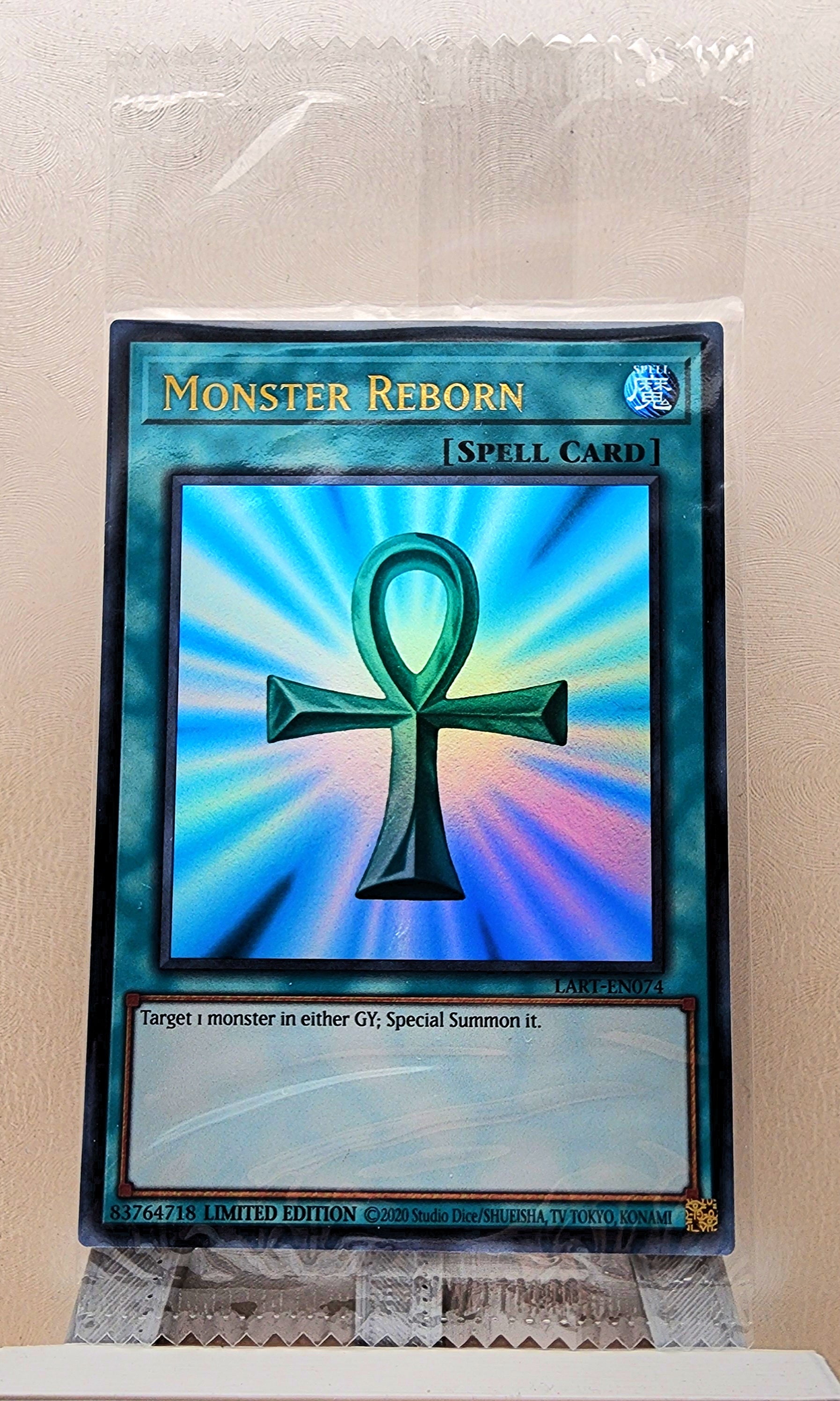 Yugioh! 1x Monster Reborn (LART-EN074 - Ultra Rare) Limited Edition KAWAIII SUSHI Yugioh! 1x Monster Reborn (LART-EN074 - Ultra Rare) Limited Edition KAWAIII SUSHI