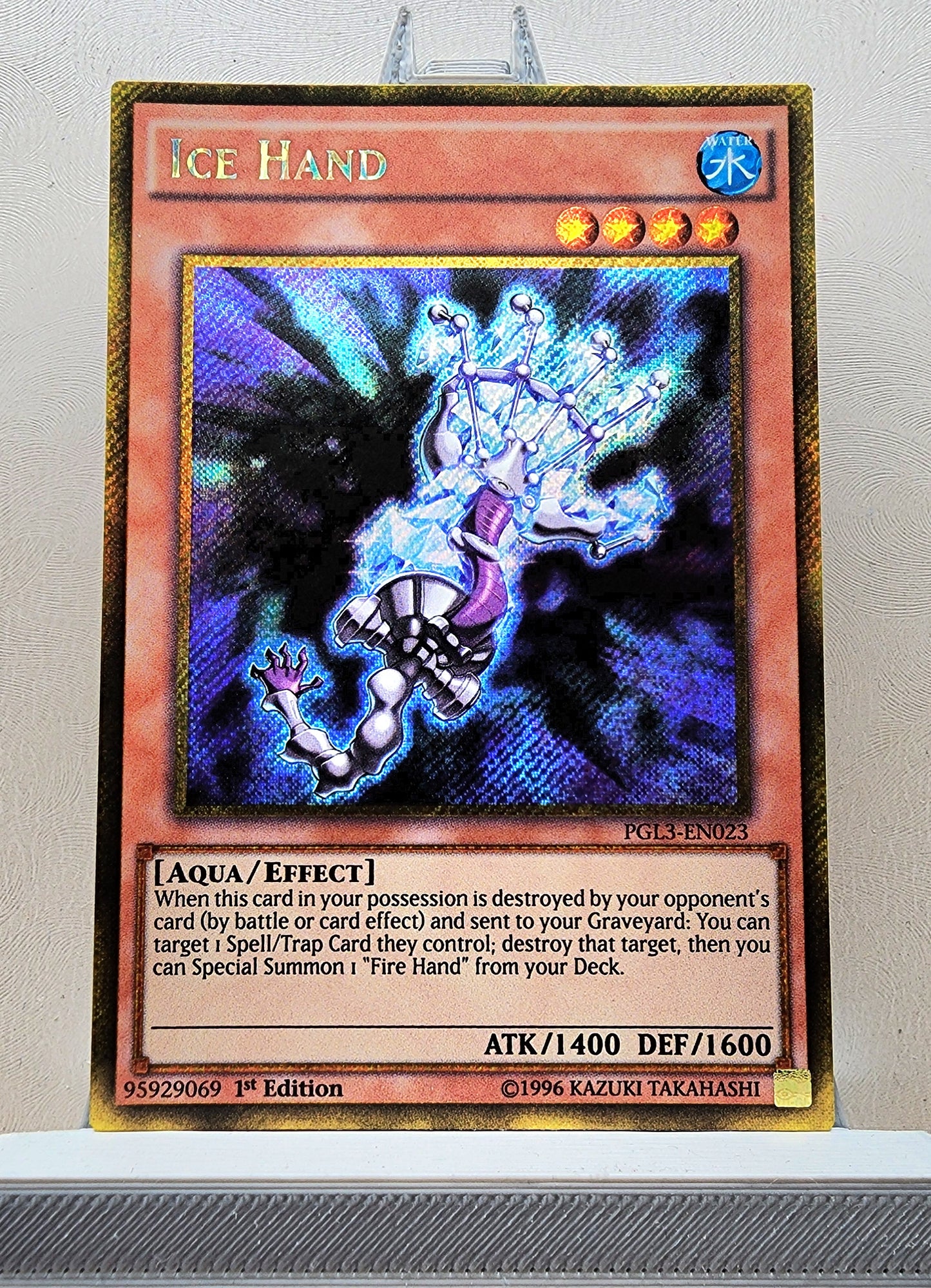 Yugioh! 1x Ice Hand (PGL3 - Gold Secret Rare) 1st Edition