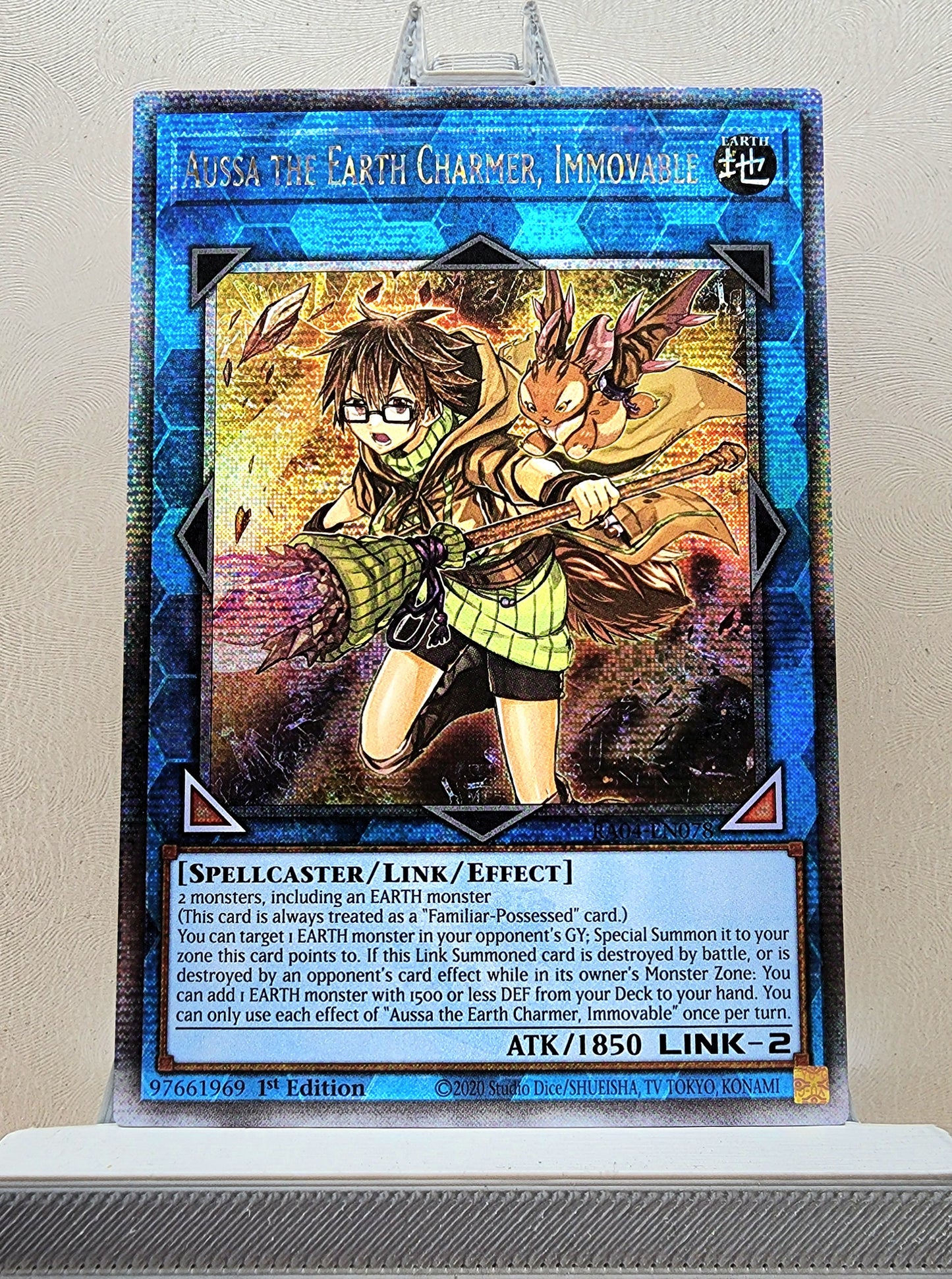 Yugioh! 1x Aussa the Earth Charmer, Immovable (RA04 - Quarter Century Secret Rare) 1st Edition
