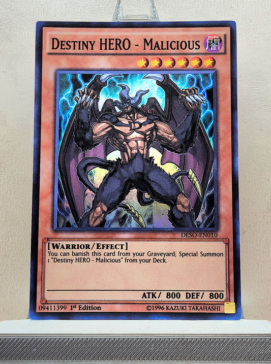 Yugioh! 1x Destiny HERO - Malicious (DESO - Super Rare) 1st Edition
