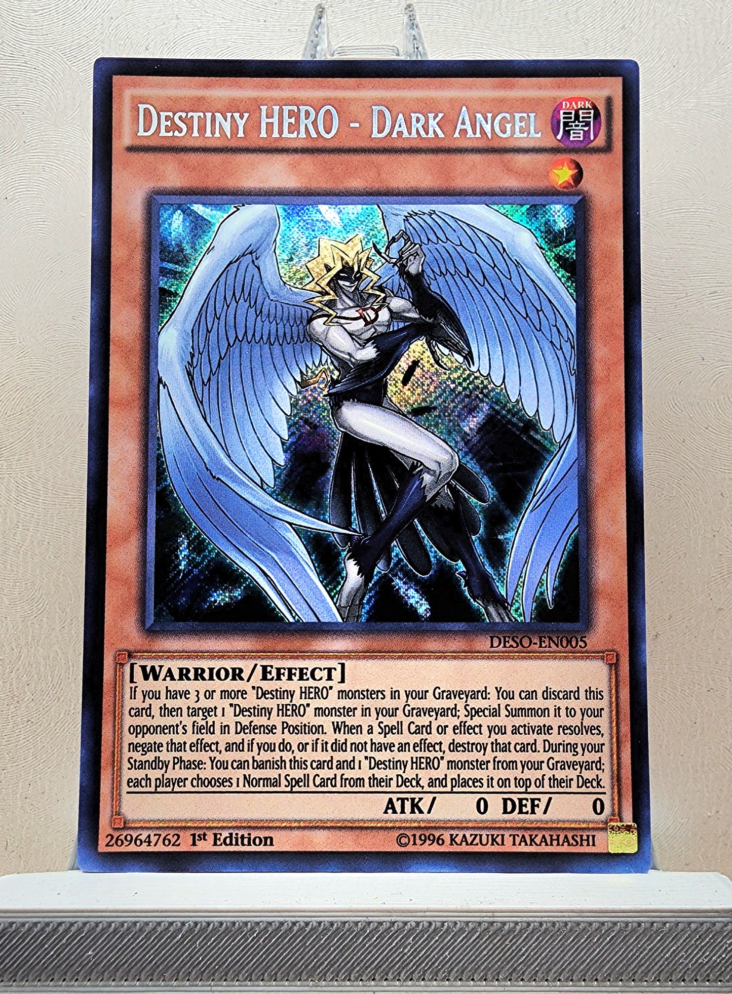 Yugioh! 1x Destiny HERO - Dark Angel (DESO - Secret Rare) 1st Edition