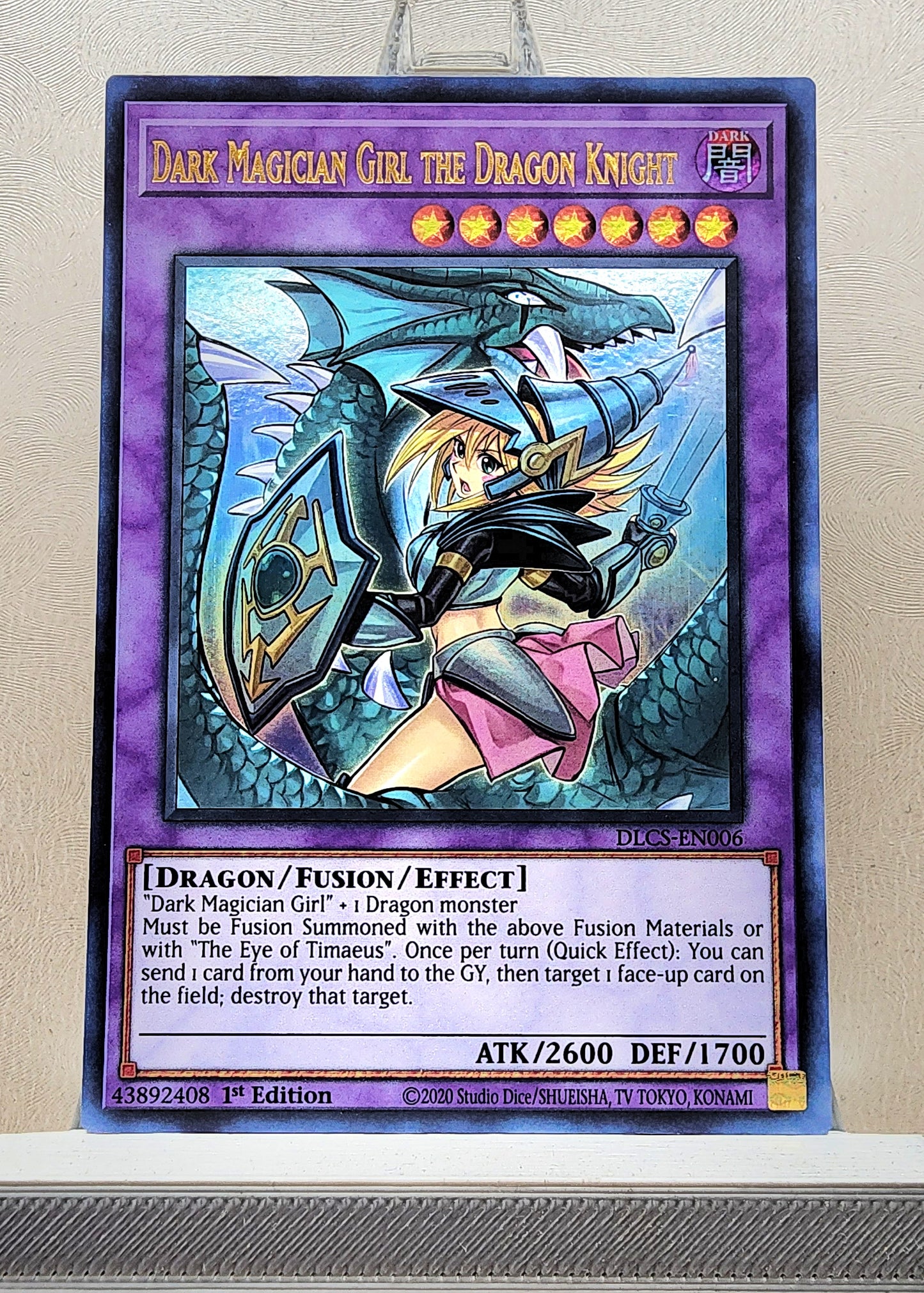 Yugioh! 1x Dark Magician Girl the Dragon Knight Alt Art (DLCS - Ultra Rare) 1st Edition