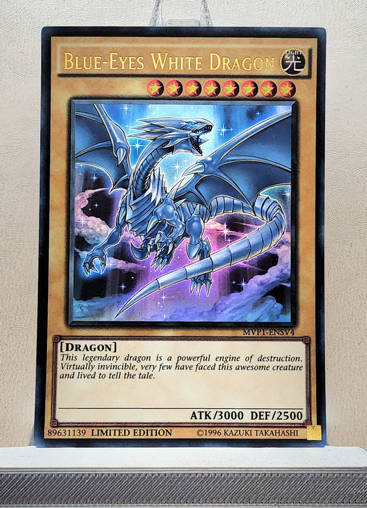 Yugioh! 1x Blue-Eyes White Dragon (MVP1 - Ultra Rare) Limited Edition
