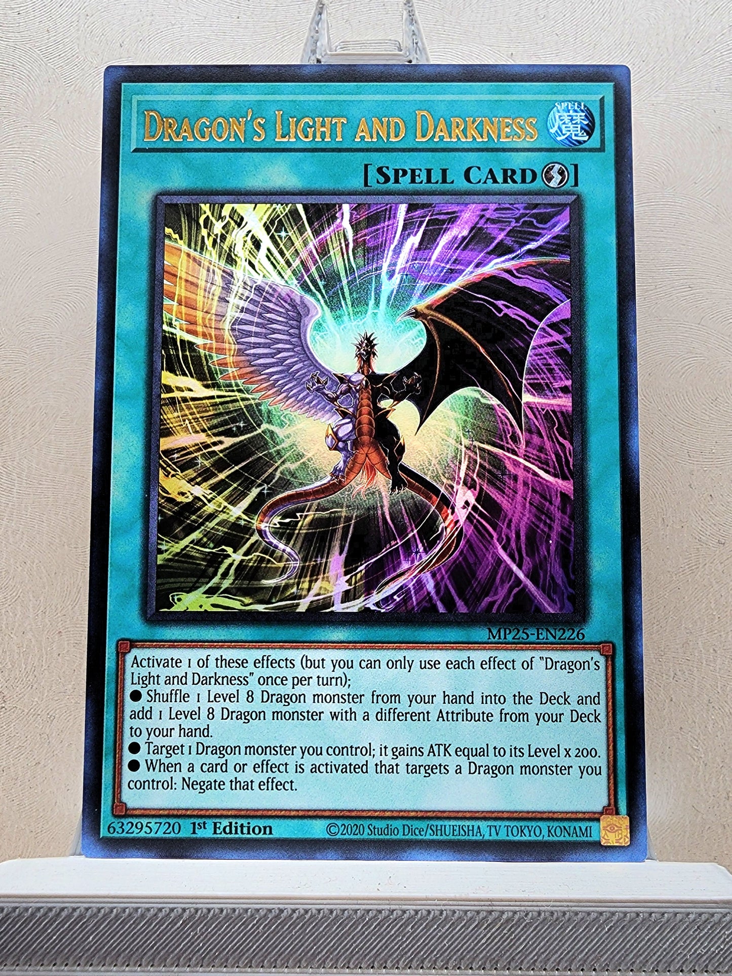 Yugioh! 1x Dragon's Light and Darkness (MP25 - Ultra Rare) 1st Edition