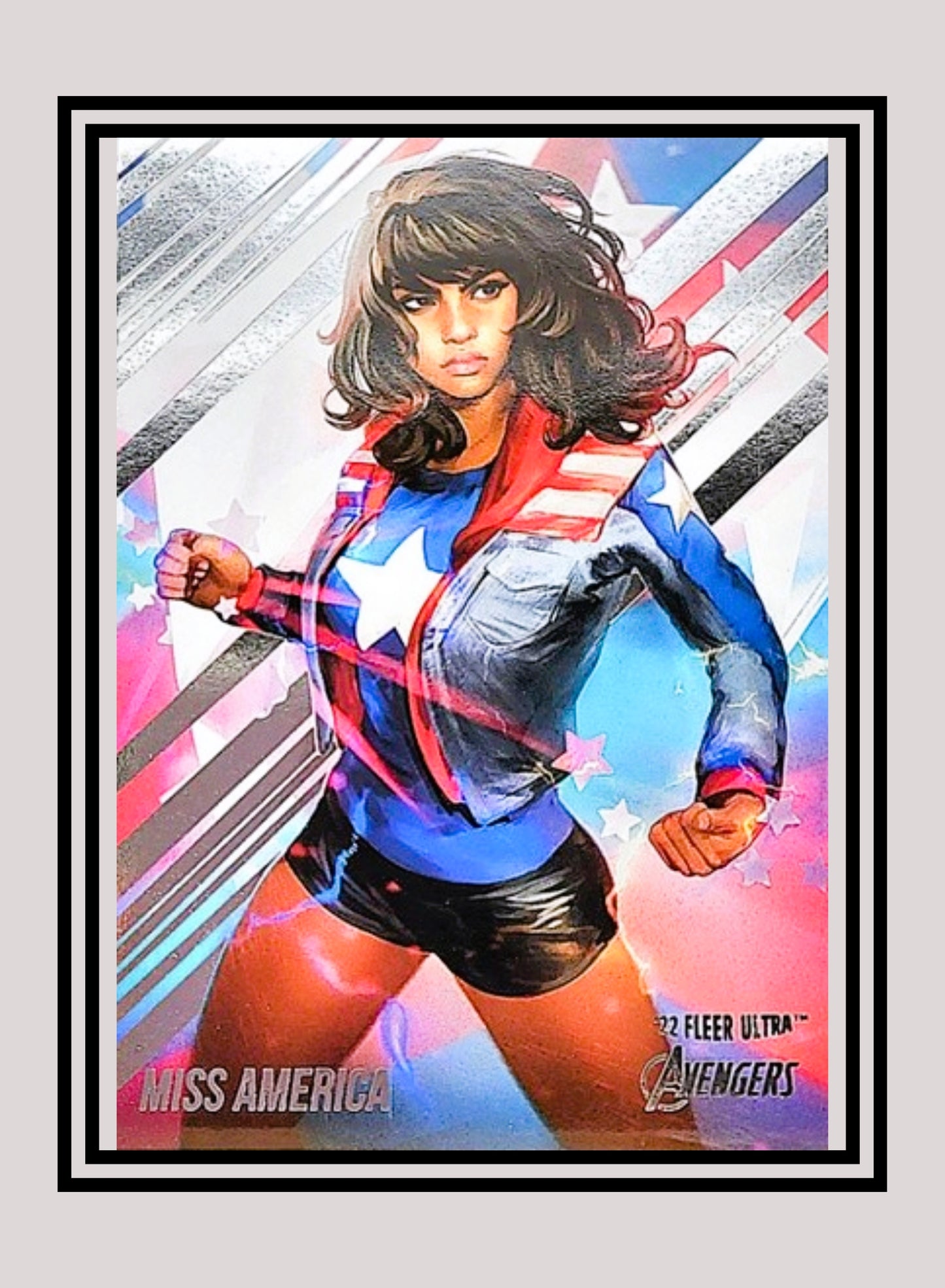 Marvel! 1x Miss America - Base (#44 - 2022 Fleer Ultra Avengers)