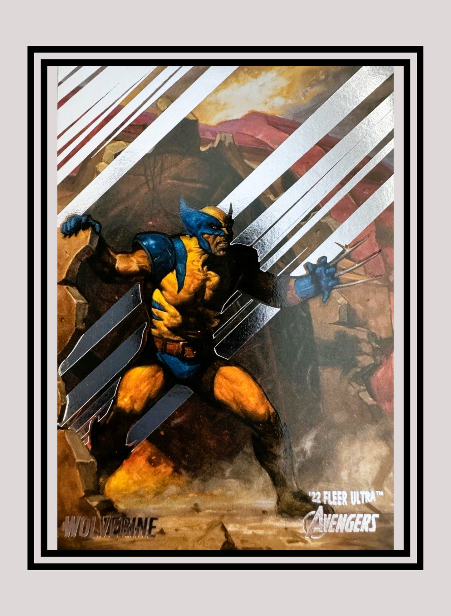 Marvel! 1x Wolverine - Base (#89 - 2022 Fleer Ultra Avengers)